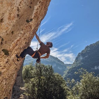 escalade-digne-les-bains-1.jpg