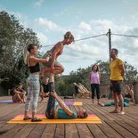 Stage escalade et acroyoga dans les Baronnies