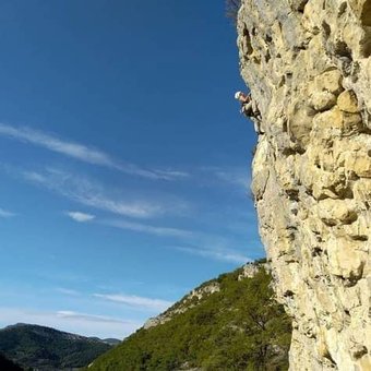 escalade-baronnies-1.jpg