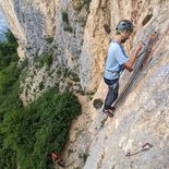 Inititation à l'escalade en falaise à Grenoble