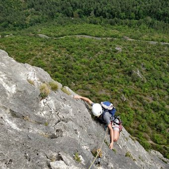 grande-voie-escalade-jonte-le-bitard.jpg